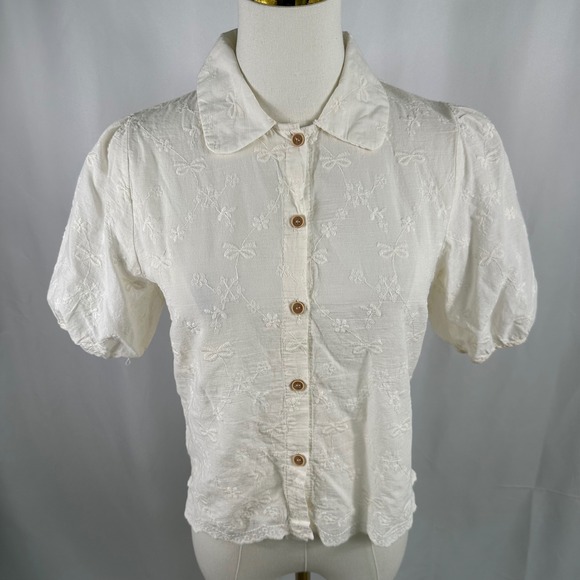 Tops - Cream Floral Embroidered Blouse Small Peter Pan Collar Puff Sleeve Cottagecore